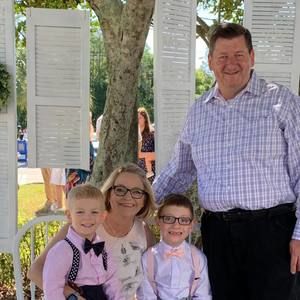 Meet your Posher, Edie